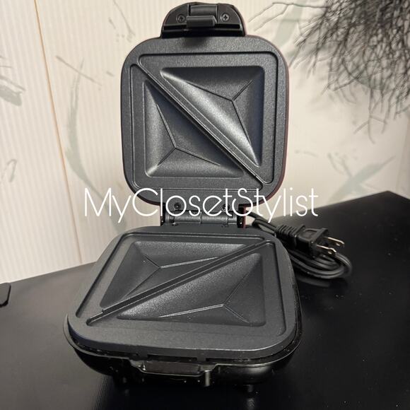 Sandwich Hot Grill Press (non-stick) NEW! for mini sandwiches hors d'oeuvres - Picture 1 of 6